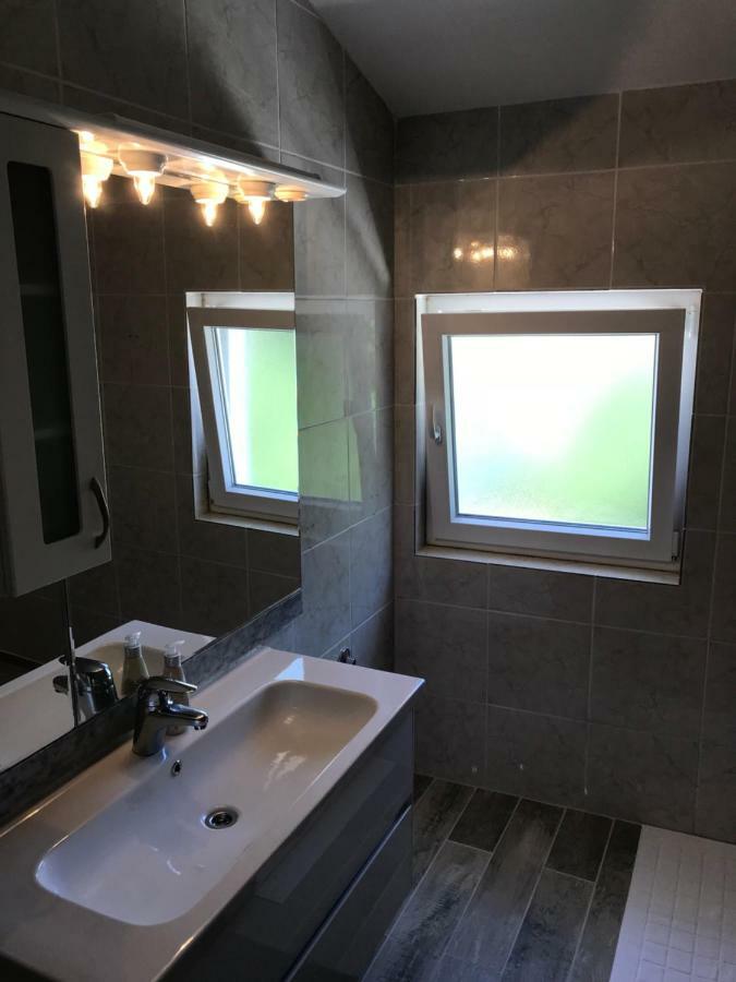 Novalja Inn 2 Экстерьер фото